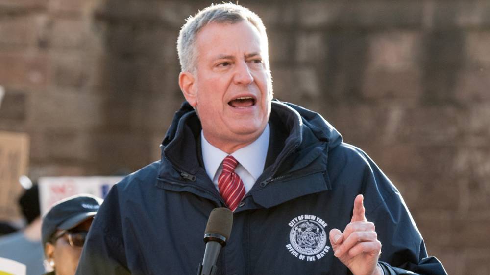 New York Mayor Bill de Blasio Warns City After Bars Crowd: "If We Have to Shut Places Down, We Will" - www.hollywoodreporter.com - New York