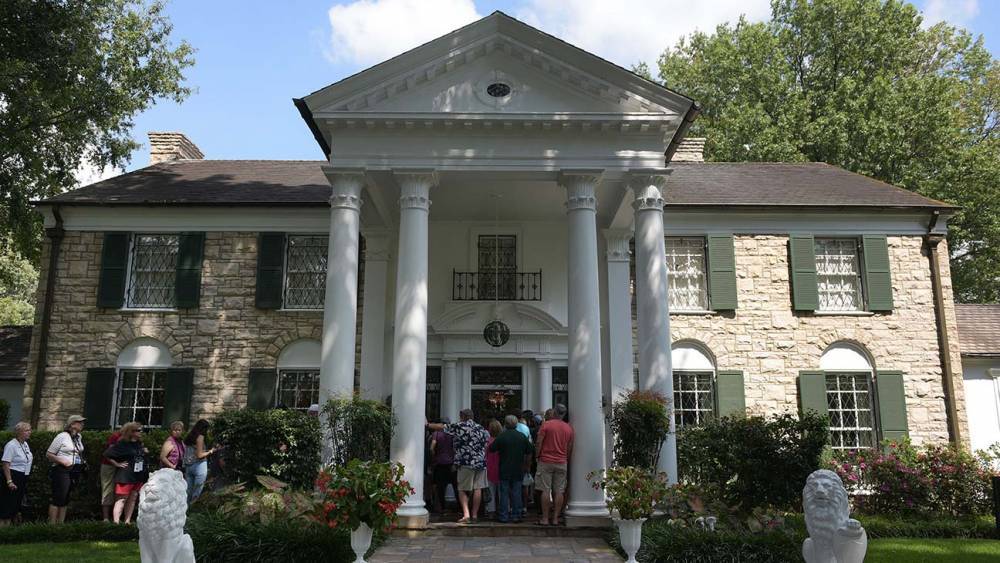 Elvis Presley's Graceland Set to Reopen After Shutdown Due to Pandemic - www.hollywoodreporter.com - Tennessee