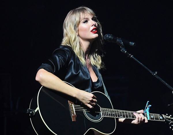 Hear Taylor Swift's Enchanting Acoustic Performance of "Cornelia Street" - www.eonline.com