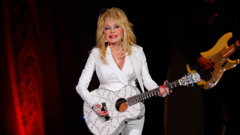 Dolly Parton thanks Tennessee National Guard for relief aid: 'I appreciate all of you' - www.foxnews.com - Tennessee