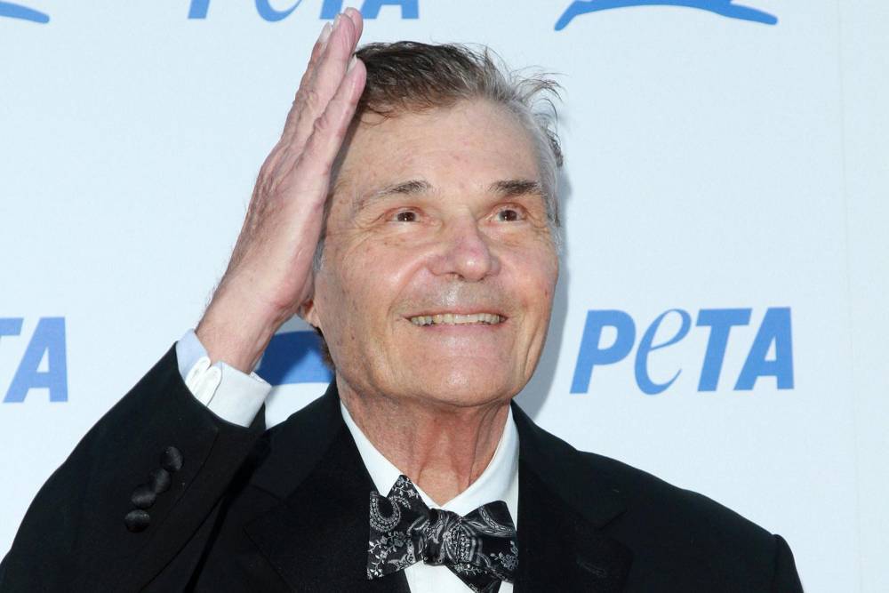 Tributes pour in for Fred Willard - www.hollywood.com