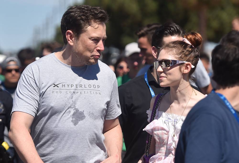 Grimes’ Mother Blasts Elon Musk Over His ‘Red Pill’ Tweet - etcanada.com