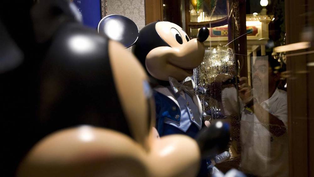 Disney World Staff to Handle Mask Compliance, But Deputies On-Duty Amid Partial Reopening - www.hollywoodreporter.com
