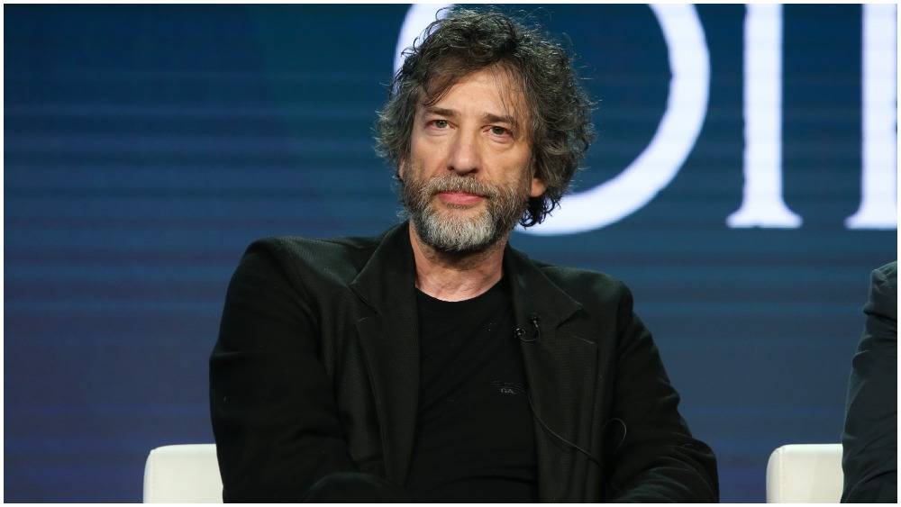 ‘Good Omens’ Writer Neil Gaiman Apologizes After Flouting Travel Warnings, Journeying from New Zealand to Scotland - variety.com - Britain - Scotland - New Zealand - USA