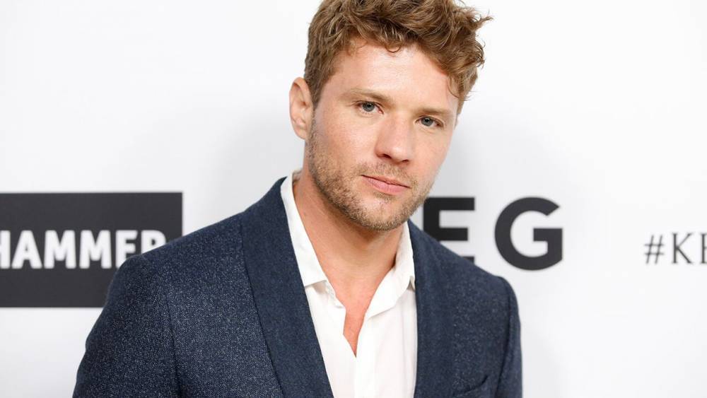 Ryan Phillippe flashes abs while sharing how he feels about coronavirus quarantine - www.foxnews.com