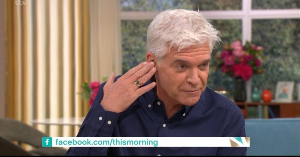 Phillip Schofied pauses This Morning to tell off producer for having a little break - www.manchestereveningnews.co.uk