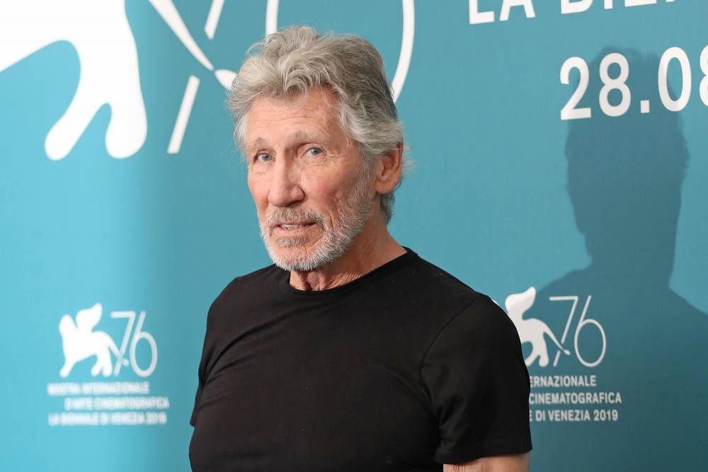 Roger Waters slams bandmate for ‘banning’ him from Pink Floyd website - nypost.com