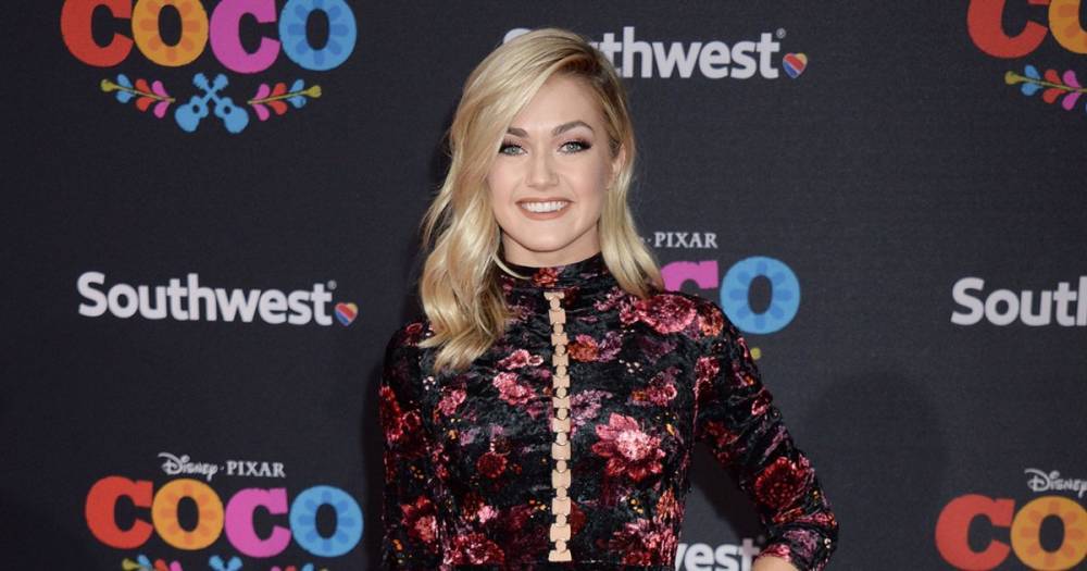 Pregnant Lindsay Arnold Reveals When She Will Return to ‘Dancing With the Stars’: ‘I’m Coming Back’ - www.usmagazine.com - Utah