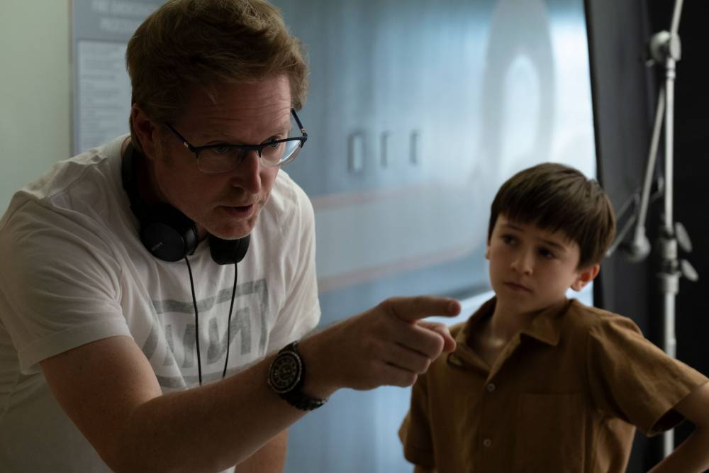 Andrew Stanton In Early Talks To Direct ‘Chairman Spaceman’ For Searchlight & Simon Kinberg’s Genre Films - deadline.com - New York - New York - county Andrew - county Early - county Stanton