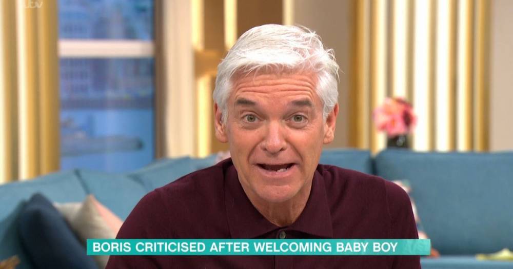Phillip Schofield is trying out a new lockdown look and it has divided his fans - www.manchestereveningnews.co.uk