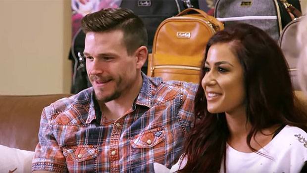 Chelsea Houska Cole DeBoer Are ‘Relationship Goals’ After Picking New Home Finishes Not Fighting - hollywoodlife.com - state South Dakota