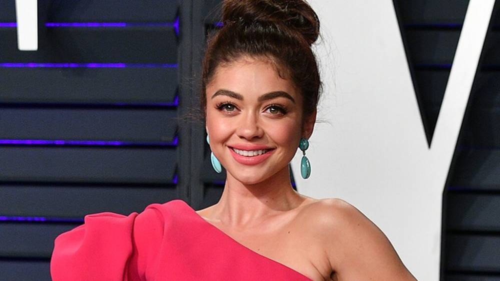 Sarah Hyland trades in brunette locks for bright new look: 'I did this all by myself' - www.foxnews.com