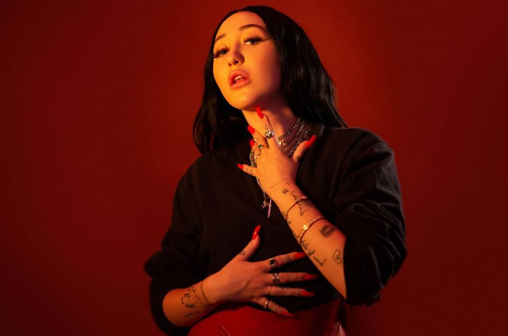 Noah Cyrus' Song 'Young & Sad' Recalls Her Difficult Childhood as 'Miley Cyrus' Little Sister' - www.billboard.com