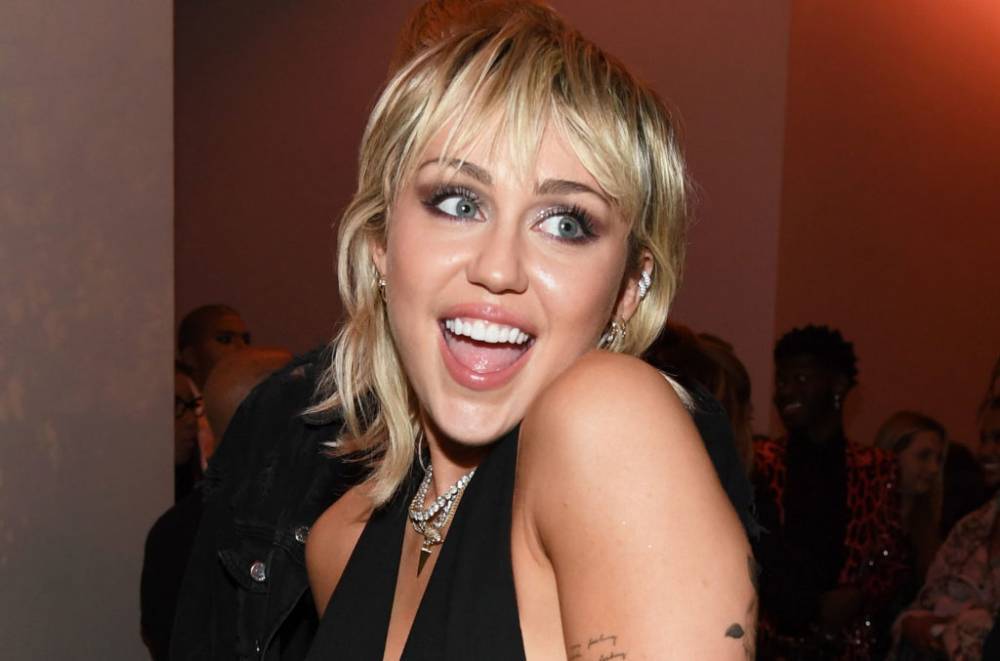 Miley Cyrus, Swizz Beatz, Timbaland & More Accept Webby Awards With 5-Word Thoughts - www.billboard.com