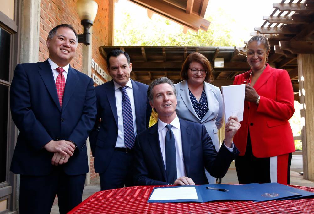California Coronavirus Update: Governor Gavin Newsom Wants Broad Authority, Little Oversight In Distribution Of COVID Funds, Say Officials - deadline.com - California - city Downtown - county Florence