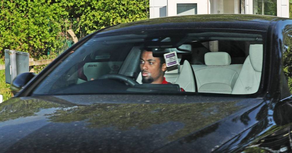 Manchester United players arrive for training at Carrington - www.manchestereveningnews.co.uk - Manchester