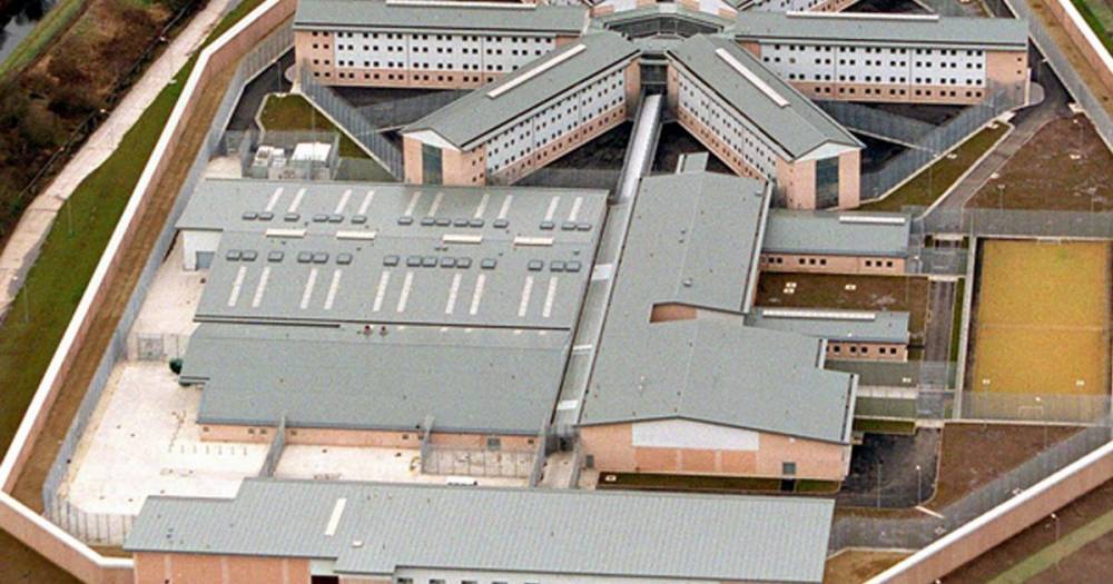 Prisoner 'starts small fire in his cell' at Forest Bank - www.manchestereveningnews.co.uk
