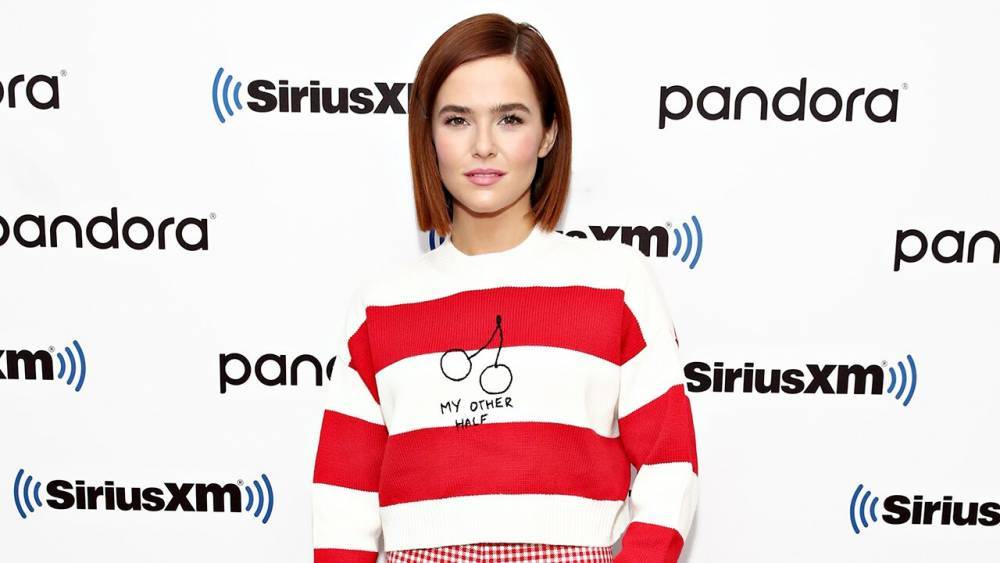 Zoey Deutch 'lucky to be healthy' after battling coronavirus for a month, pleads for people to wear masks - www.foxnews.com