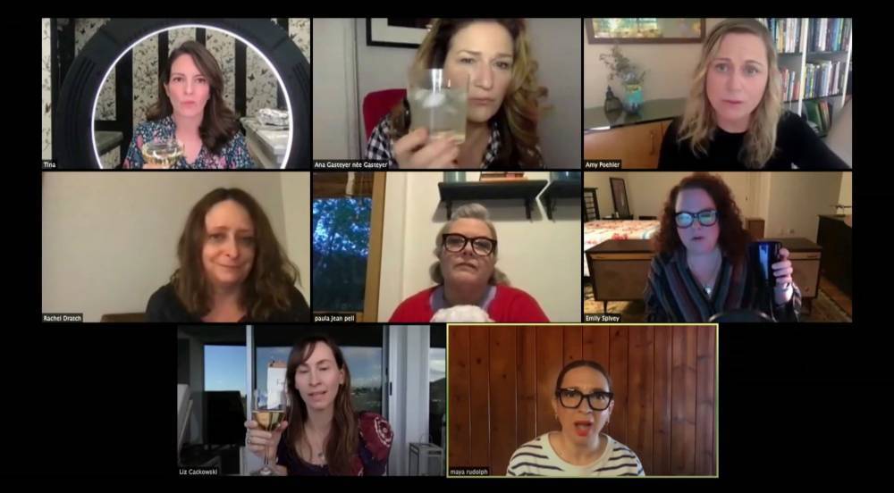 Amy Poehler And The Cast Of ‘Wine Country’ Host A Quarantine Happy Hour - etcanada.com