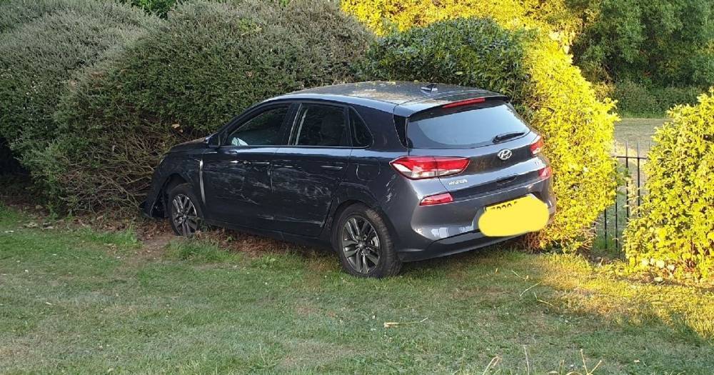 Teenager arrested after rental car crashes into bushes following police chase in Tameside - www.manchestereveningnews.co.uk - Manchester
