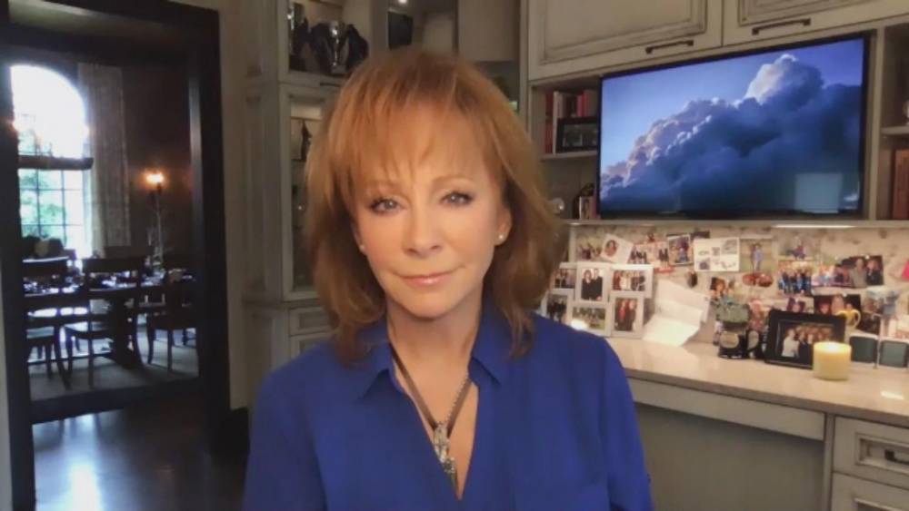Reba McEntire Says She’s Been ‘Holding Up Pretty Good’ Since Her Mother’s Passing - etcanada.com - USA - Canada