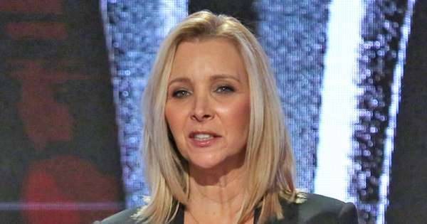 Lisa Kudrow Expressed Her Frustration With Not Being Able To Hug Anyone At Her Mother's Funeral - www.msn.com
