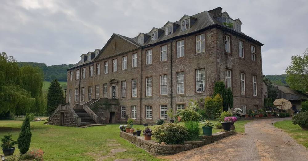 Bargain £200k mansion with 33 bedrooms is not quite what it seems - www.manchestereveningnews.co.uk