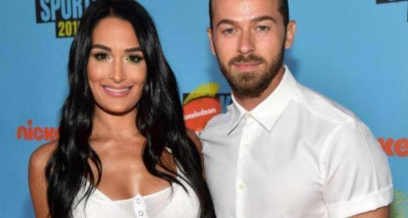 Artem Chigvintsev selects a ring for Nikki Bella and his reaction when he finds out the price is hilarious - www.pinkvilla.com