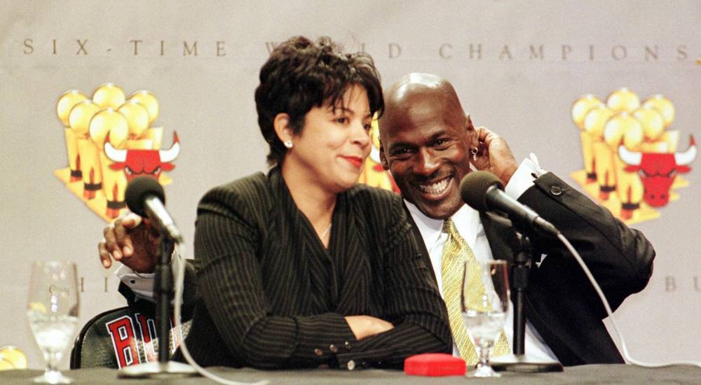 Michael Jordan’s Daughter Jasmine Weighs In On Her Mother Juanita’s Absence From ‘The Last Dance’ - etcanada.com - Jordan