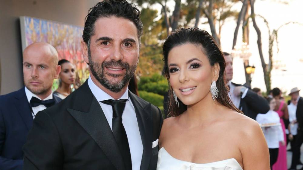 Eva Longoria Has Social Distancing Anniversary With Her Husband and a Live Band - www.etonline.com