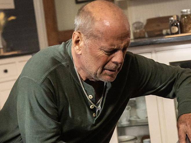'Survive the Night' review: Bruce Willis flick a true 'straight-to-video' action - torontosun.com