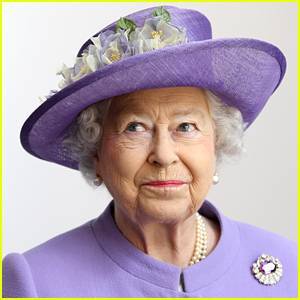 Queen Elizabeth II Actually Hid In The Bushes To Get Away From This Problematic Guest - www.justjared.com - Romania