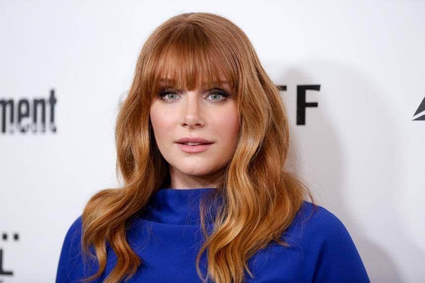 Bryce Dallas Howard accomplishes 'dream,' graduates college after enrolling in 1999: '21 years in the making' - www.foxnews.com - New York - county Howard - county Dallas