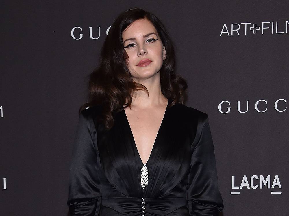 Lana Del Rey offers 'clarity' on controversial Instagram post - torontosun.com