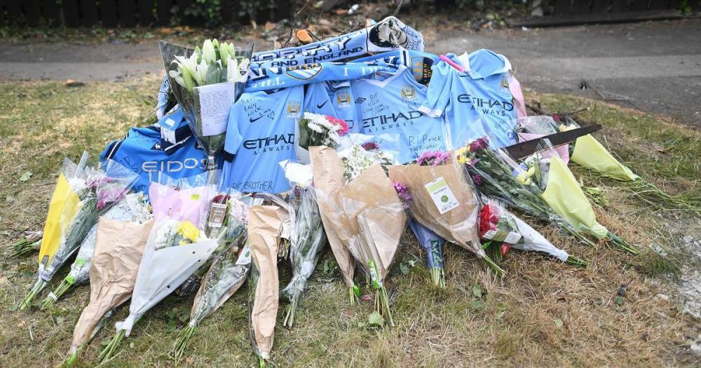Floral tributes left at scene of horror fatal crash as victim named locally - www.manchestereveningnews.co.uk