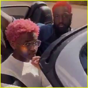 Dwyane Wade Twins With Daughter Zaya in Bright Red Hair - www.justjared.com
