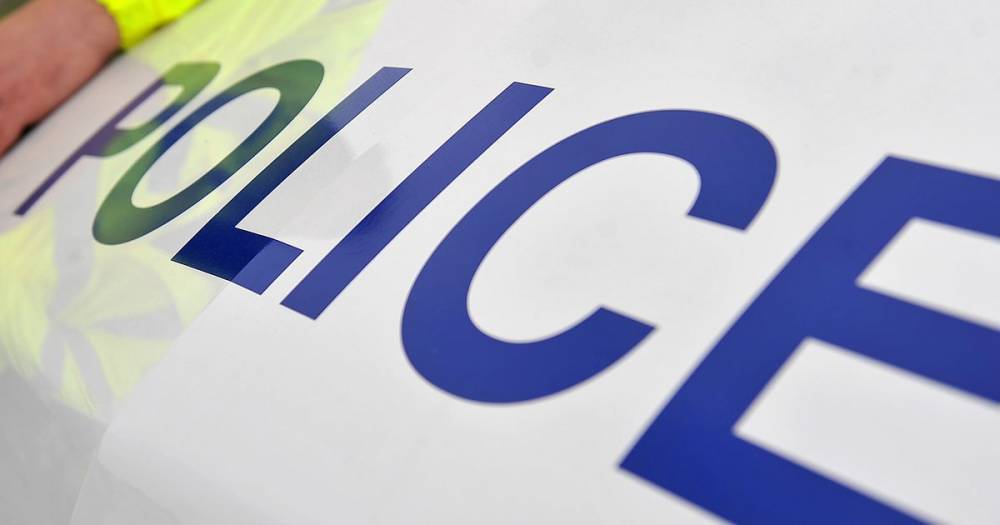 Police investigation underway after cyclist seriously hurt in Stockport crash - www.manchestereveningnews.co.uk