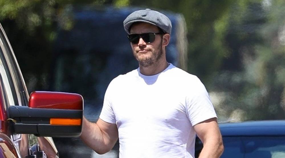 Chris Pratt Spends Memorial Day with His Family in L.A. - www.justjared.com - Los Angeles