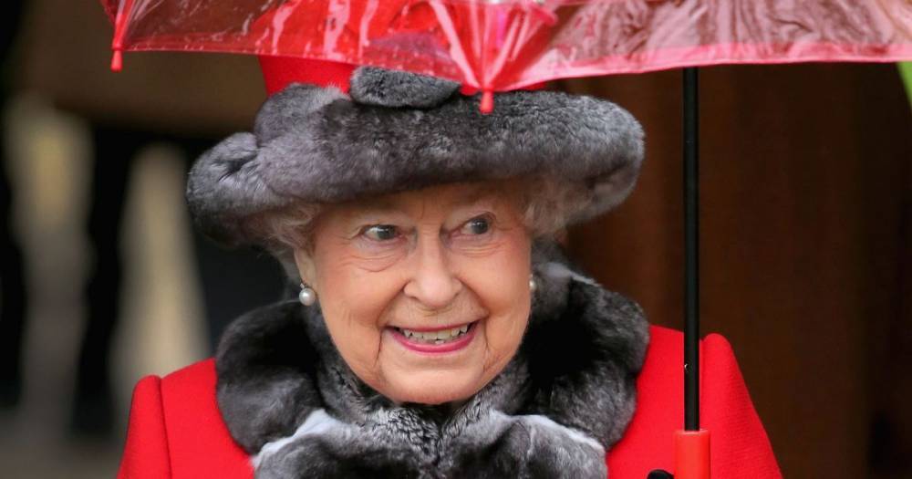 The Queen once hid in a bush to avoid a guest who was 'too much for her' - www.ok.co.uk - Britain - Romania