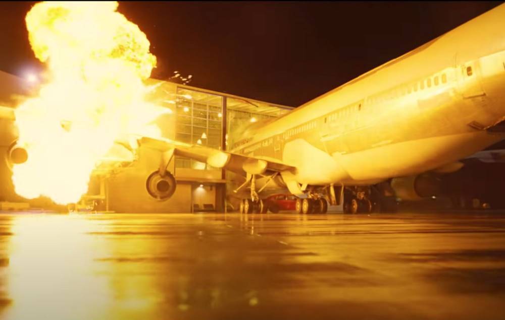‘Tenet’: Christopher Nolan crashed a real plane into a building for explosive sequence - www.nme.com - Washington - Washington