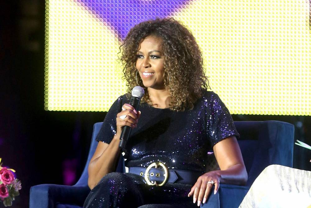 Michelle Obama lifts students’ spirits with virtual ‘Prom-athon’ speech - www.hollywood.com