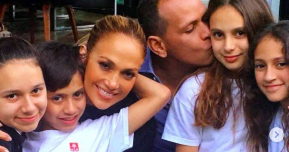 Jennifer Lopez reveals how stepdaughters Ella and Natasha have helped her during lockdown - www.msn.com