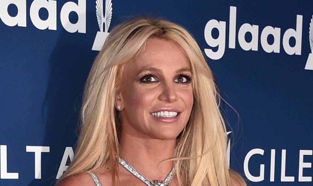 Here's Why Britney Spears Self-Quarantined for 2 Weeks - www.justjared.com - USA - county Story