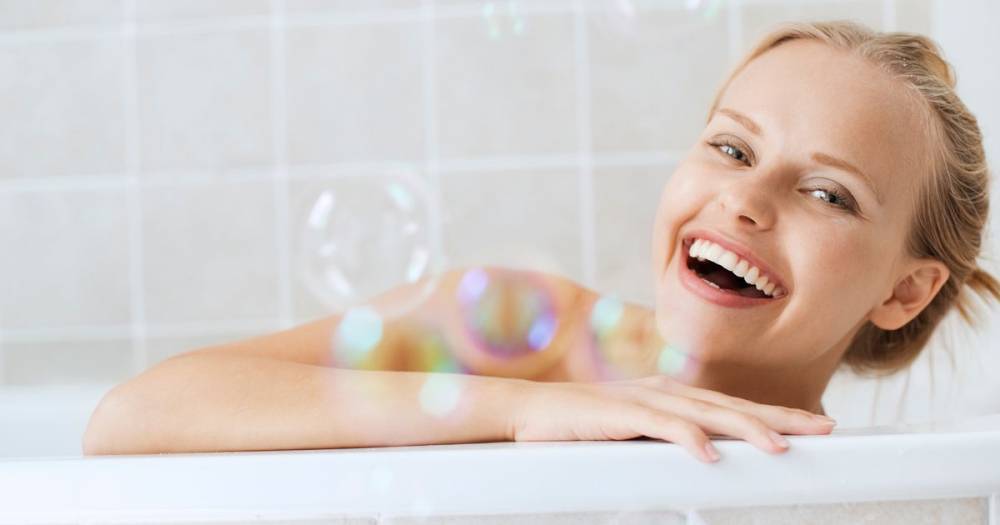 Doctor reveals whether a shower or bath is better for you - and the answer is surprising - www.dailyrecord.co.uk