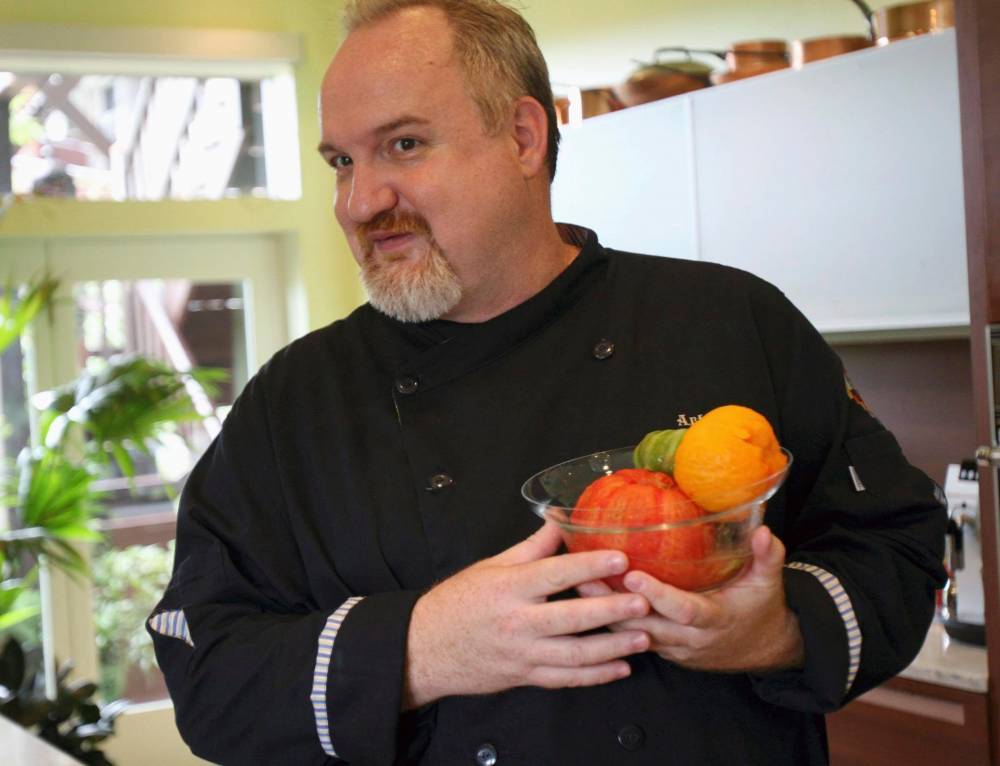 Chef Art Smith Lost 70 Pounds While Self-Quarantining — Here’s How He Did It - etcanada.com