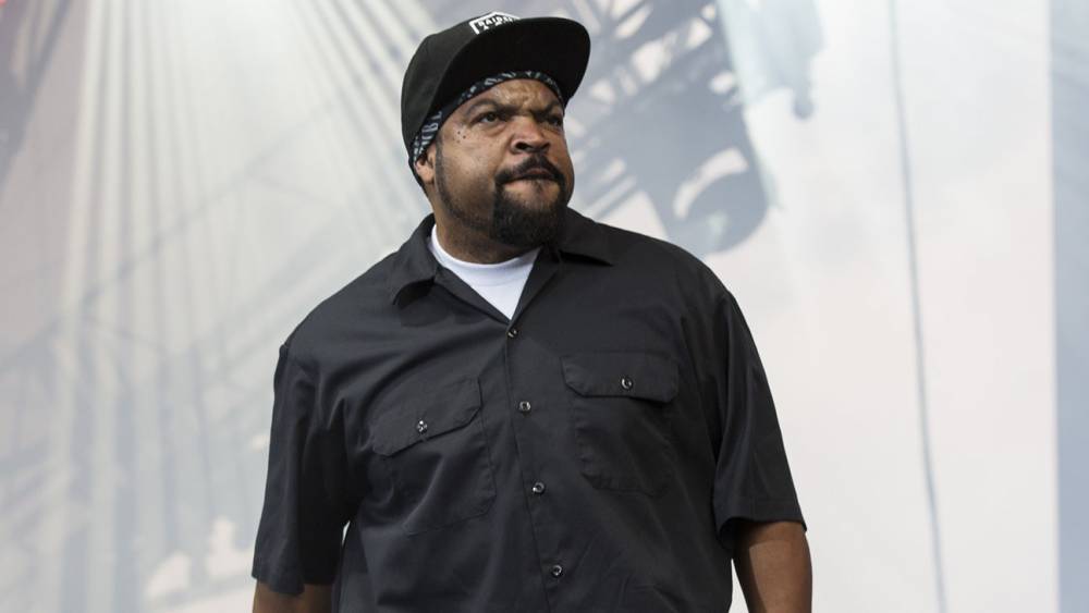 Ice Cube Asks How Long Before "Strike Back" in Response to Minneapolis Man's Death After Choking Arrest - www.hollywoodreporter.com - Minneapolis