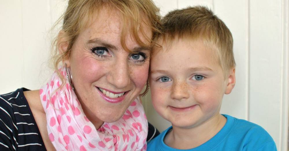 "Send us rainbows together forever" Heartbreak for family as mum loses cancer battle three years after tragic death of her little boy - www.dailyrecord.co.uk - Scotland