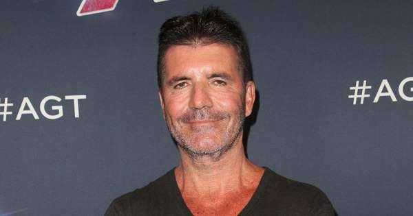 Simon Cowell donates £1m Marks and Spencer fee to children's charity - www.msn.com - Britain