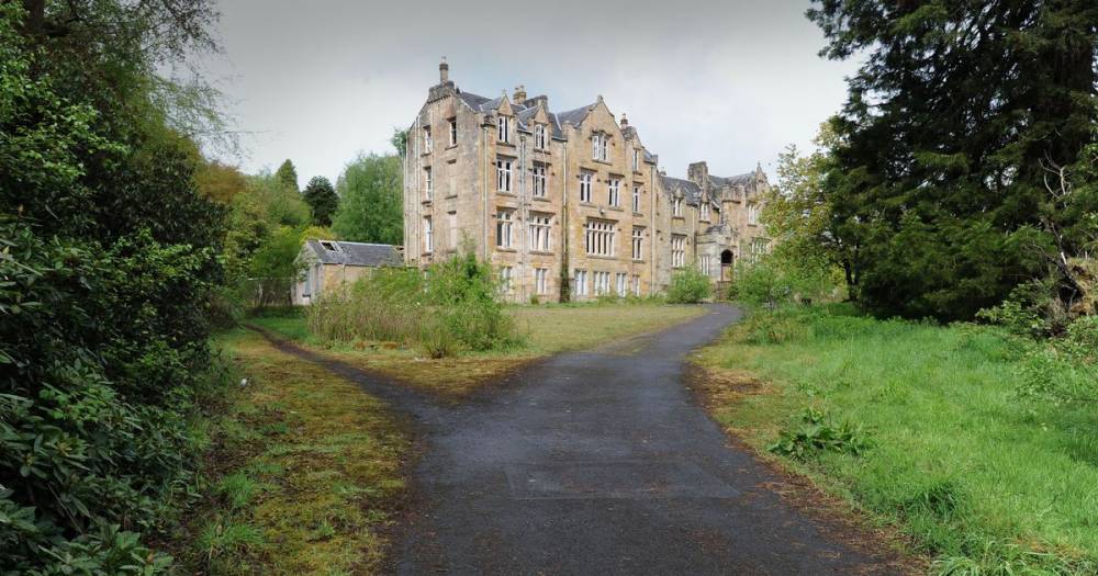 Abandoned rotting mansion sparks pollution concerns - www.dailyrecord.co.uk - Scotland