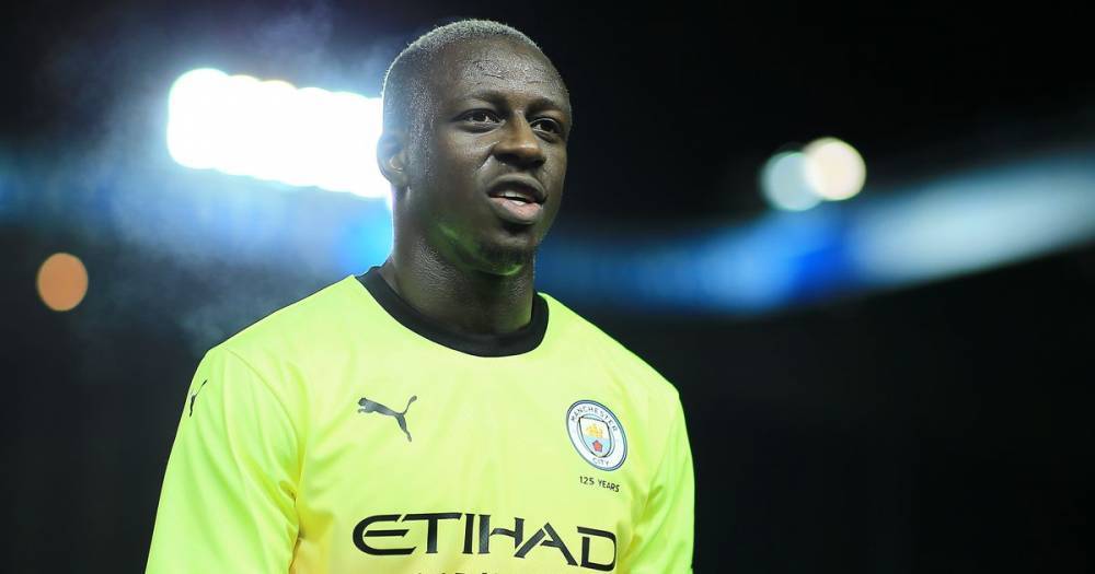 Man City evening headlines as Mendy makes vow fans will love and centre-back experiment explained - www.manchestereveningnews.co.uk - Manchester